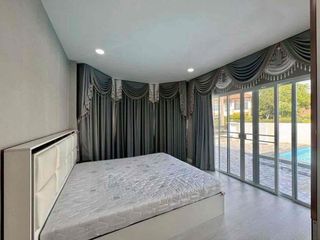 Villa zur Miete mit 4 Zimmer in Bang Lamung, Chonburi
