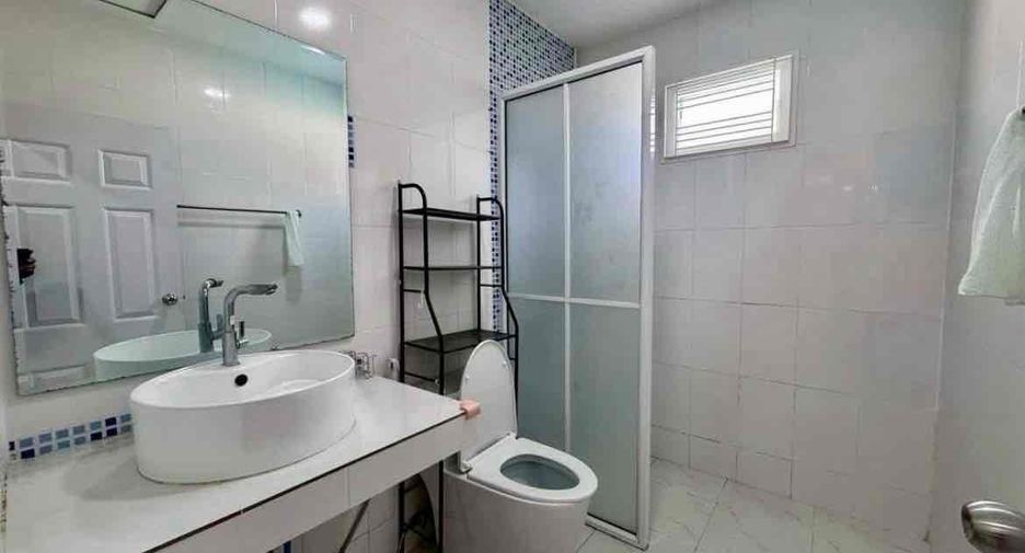 Villa zur Miete mit 4 Zimmer in Bang Lamung, Chonburi