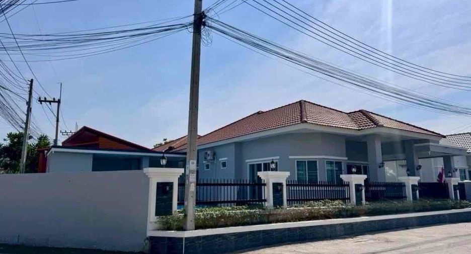 Villa zur Miete mit 4 Zimmer in Bang Lamung, Chonburi