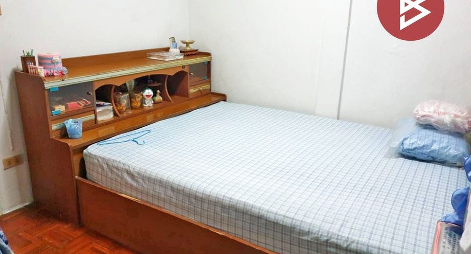 Продажа 2 спальни таунхаус в Sai Noi, Нонтабури