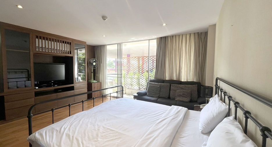 For rent studio condo in Mueang Chiang Mai, Chiang Mai