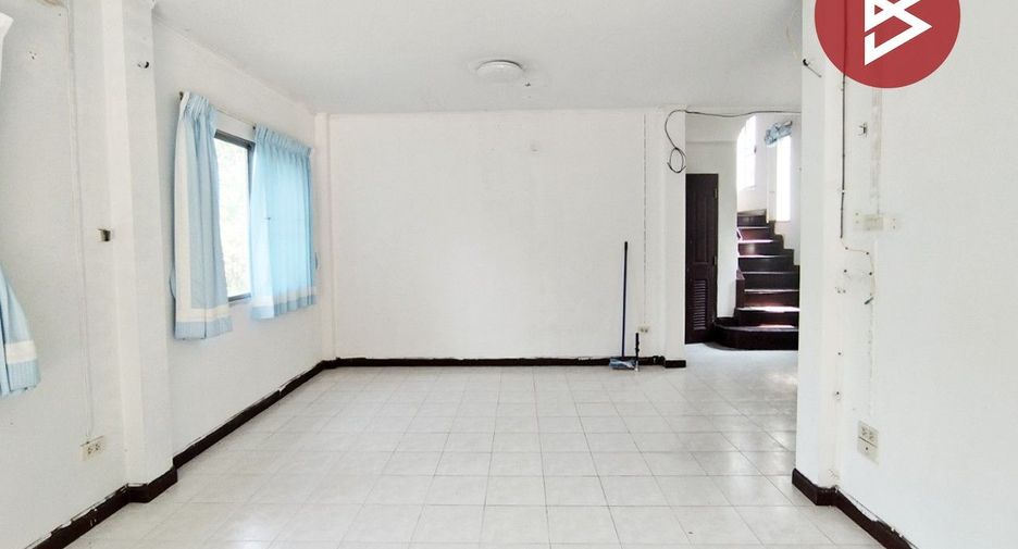 For sale 3 bedrooms house in Thanyaburi, Pathum Thani