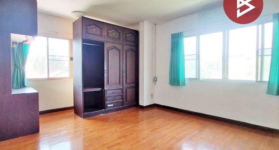 For sale 3 bedrooms house in Thanyaburi, Pathum Thani