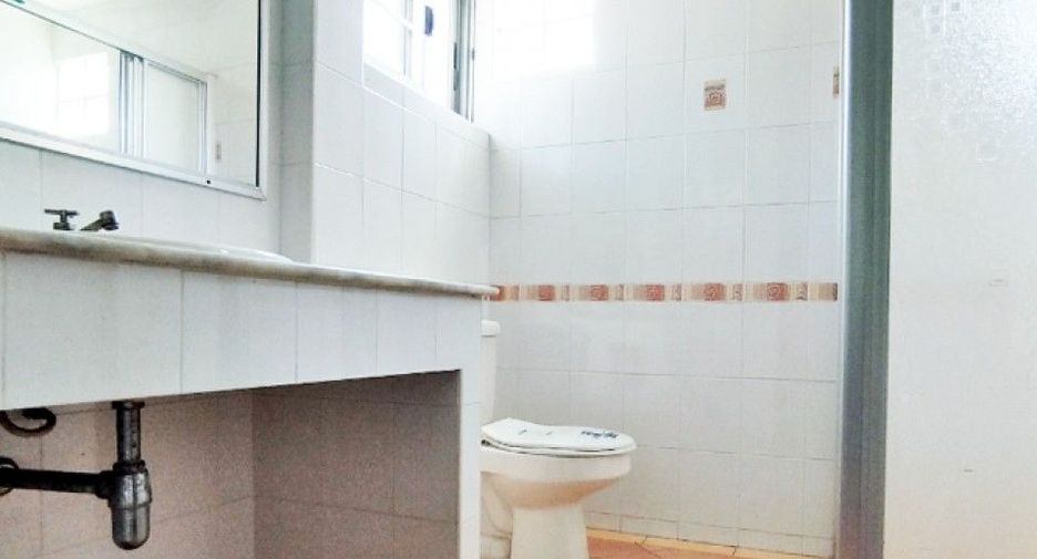 For sale 3 bedrooms house in Thanyaburi, Pathum Thani