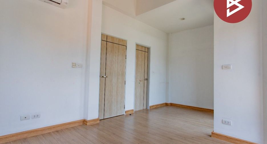 À vendre 3 chambres maison à Bang Sao Thong, Samut Prakan