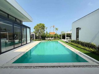 Villa zur Miete und zum Kauf mit 3 Zimmer in Bang Lamung, Chonburi