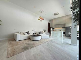 Villa zur Miete und zum Kauf mit 3 Zimmer in Bang Lamung, Chonburi