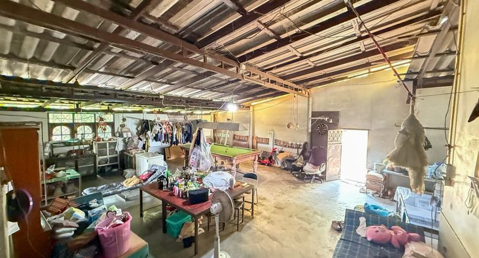Haus zum Kauf mit 2 Zimmer in Si Racha, Chonburi
