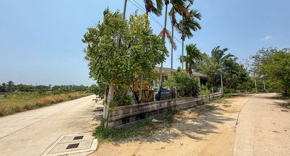 Haus zum Kauf mit 2 Zimmer in Si Racha, Chonburi