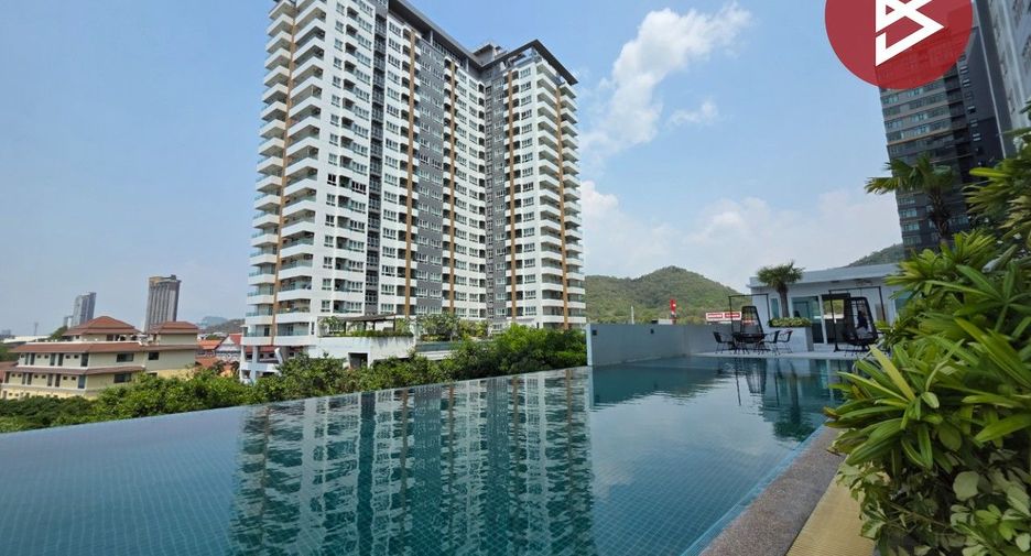 For sale 1 bed condo in Si Racha, Chonburi