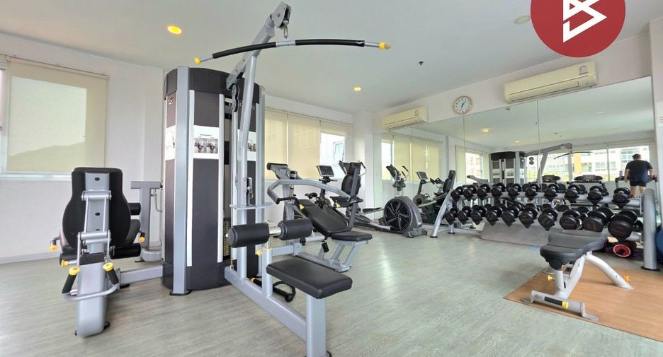 For sale 1 bed condo in Si Racha, Chonburi