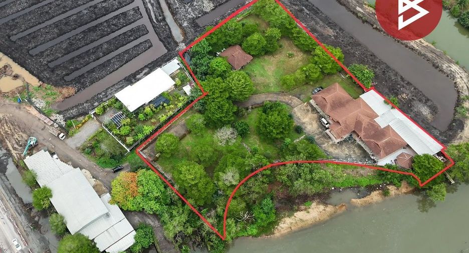 For sale 6 bedrooms house in Mueang Chanthaburi, Chanthaburi