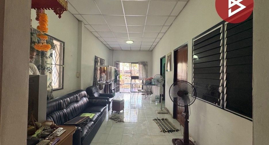 À vendre 2 chambres maison de ville à Mueang Samut Songkhram, Samut Songkhram