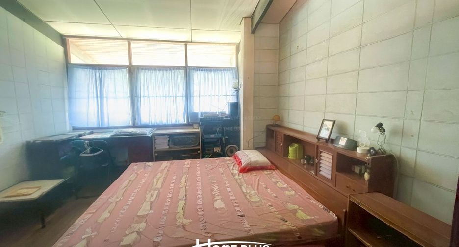 出售 4 卧室 独立屋 在 Bang Kapi, 曼谷