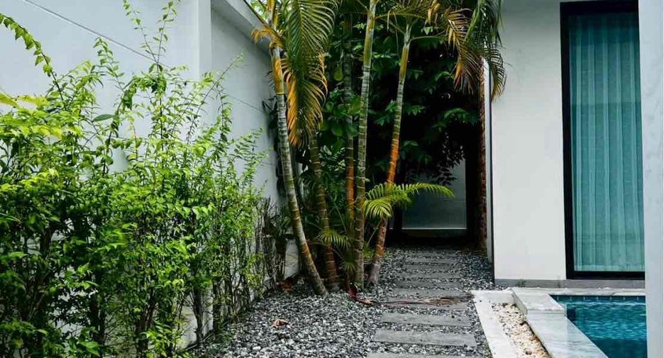 For rent 3 bedrooms villa in Bang Lamung, Chonburi