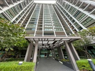 1 Bedroom Condo In Si Racha, Chonburi