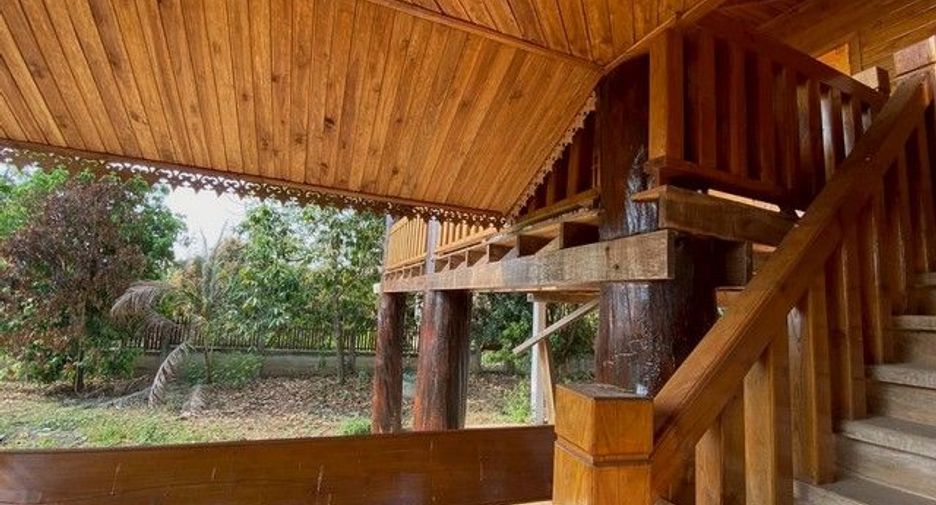 For sale 3 bedrooms house in Mueang Uttaradit, Uttaradit