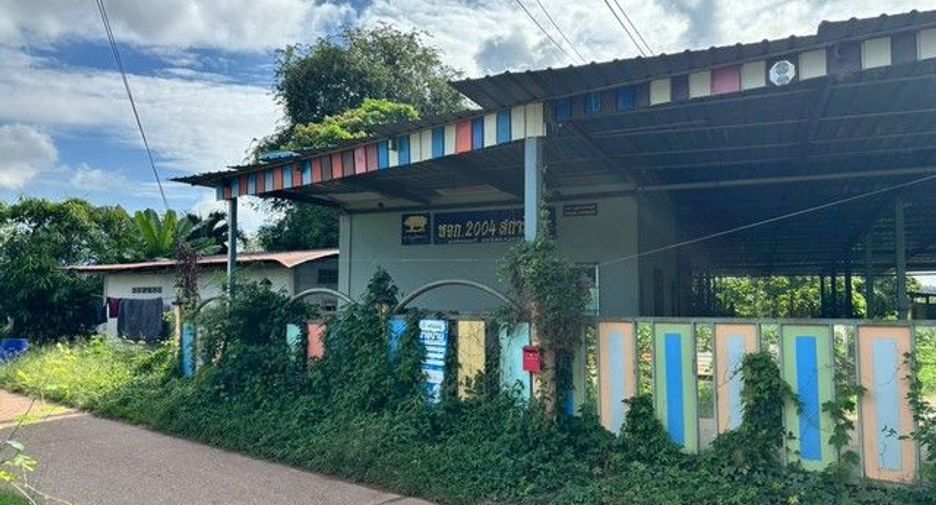 For sale 2 bedrooms house in Mueang Uttaradit, Uttaradit