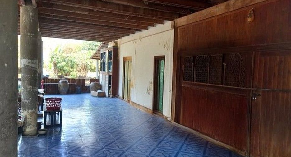 For sale 3 bedrooms house in Mueang Uttaradit, Uttaradit