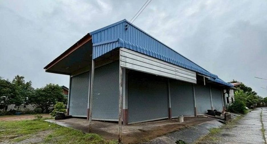 For sale 2 bedrooms house in Mueang Uttaradit, Uttaradit