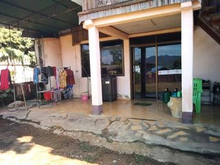 Продажа 3 спальни дом в Chae Hom, Lampang