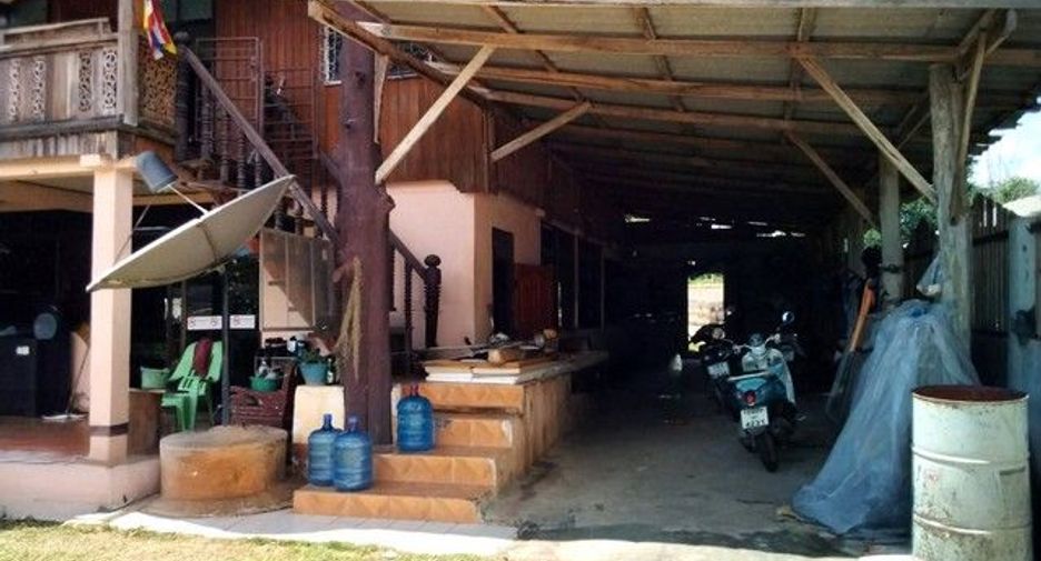 出售 3 卧室 独立屋 在 Chae Hom, Lampang