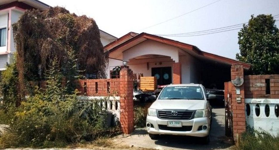 Casa en venta de 2 habitaciones en Chae Hom, Lampang