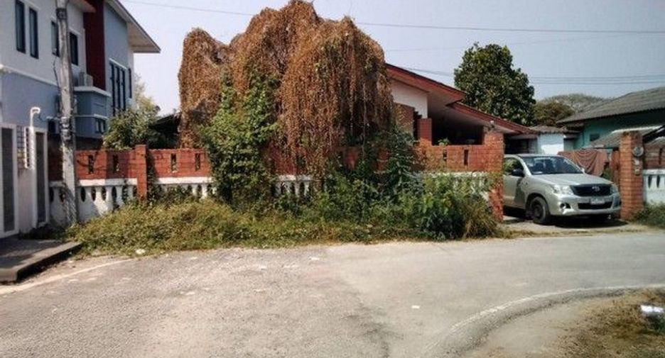 Casa en venta de 2 habitaciones en Chae Hom, Lampang