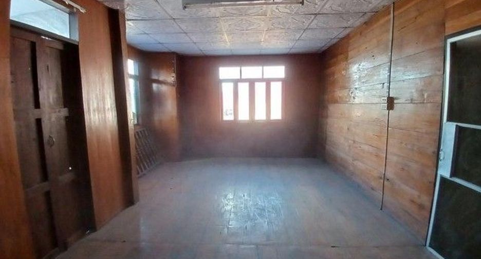 À vendre 1 chambre maison à Chae Hom, Lampang