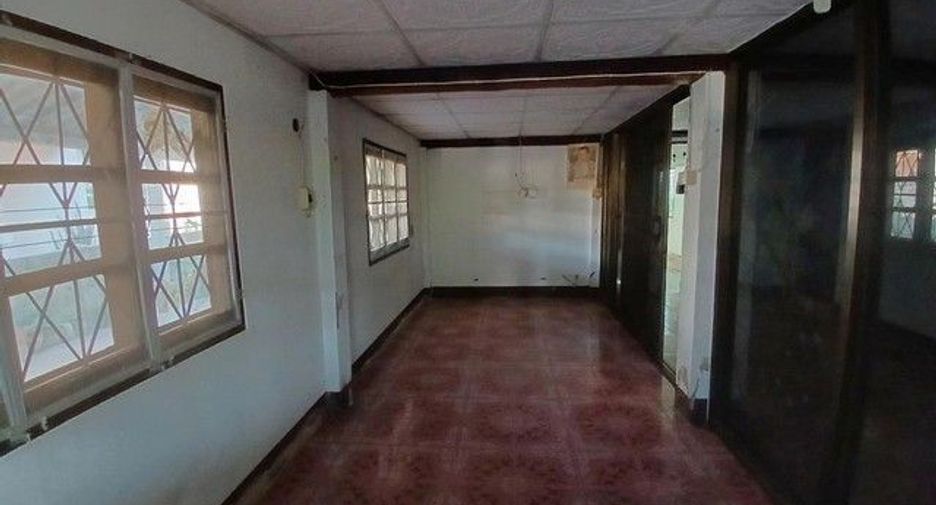À vendre 1 chambre maison à Chae Hom, Lampang