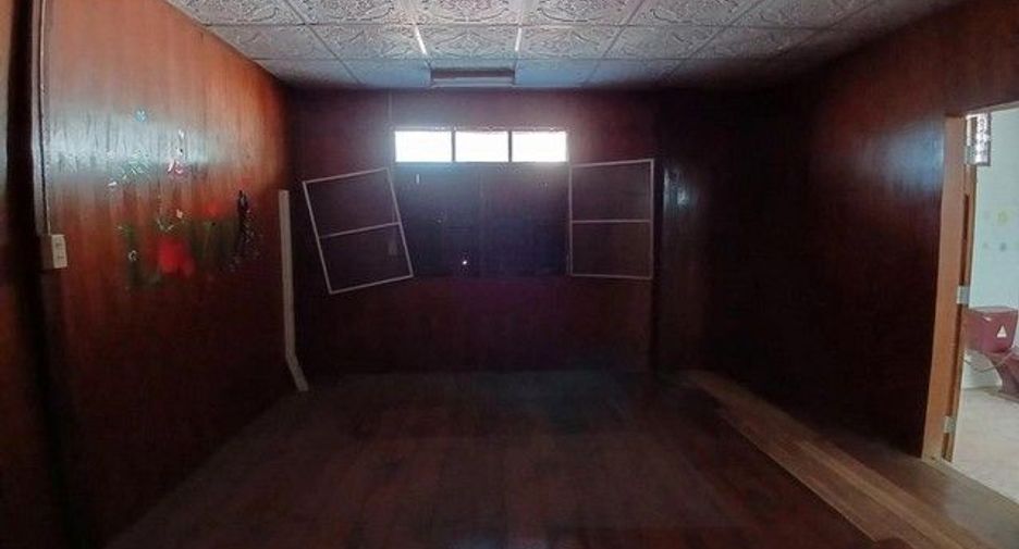 À vendre 1 chambre maison à Chae Hom, Lampang
