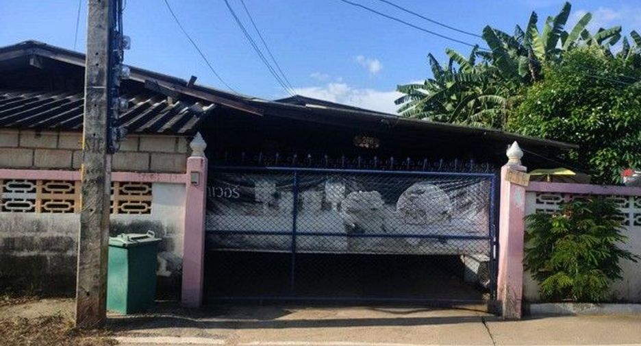 À vendre 2 chambres maison à Chae Hom, Lampang