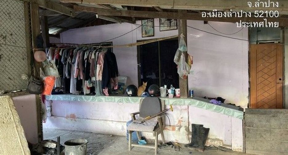 À vendre 2 chambres maison à Chae Hom, Lampang
