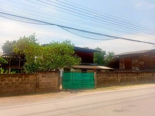 Продажа 3 спальни дом в Chae Hom, Lampang
