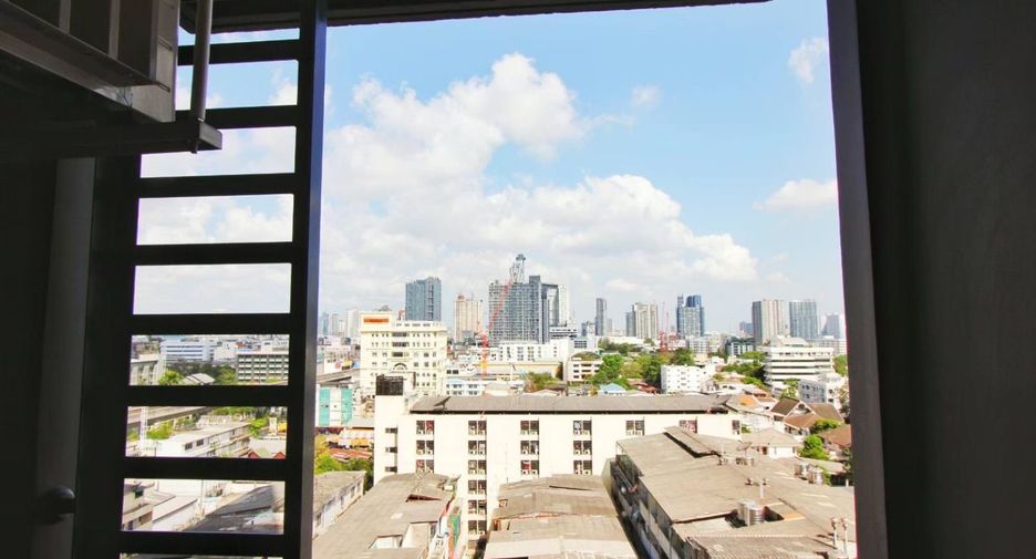 À louer 1 chambre condo à Phra Khanong, Bangkok