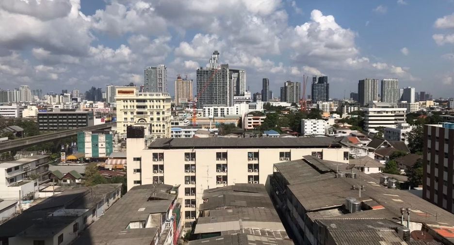 À louer 1 chambre condo à Phra Khanong, Bangkok