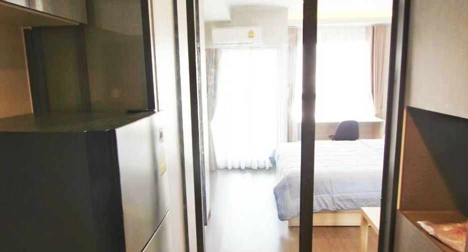À louer 1 chambre condo à Phra Khanong, Bangkok