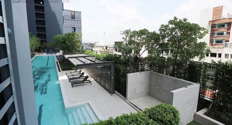 À louer 1 chambre condo à Phra Khanong, Bangkok