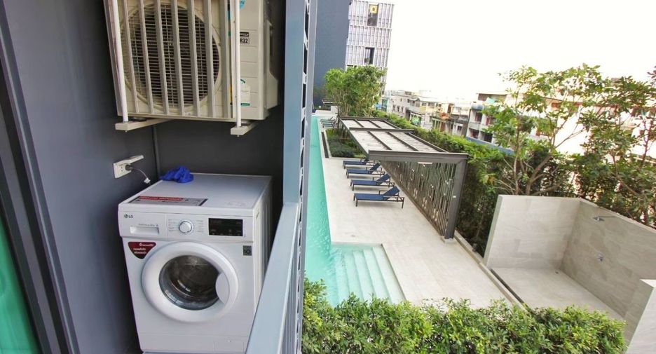 À louer 1 chambre condo à Phra Khanong, Bangkok
