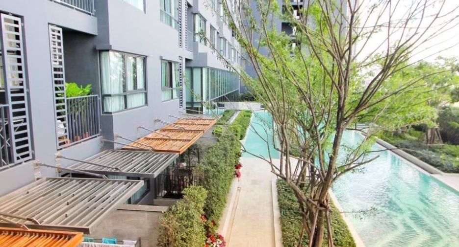 À louer 1 chambre condo à Phra Khanong, Bangkok