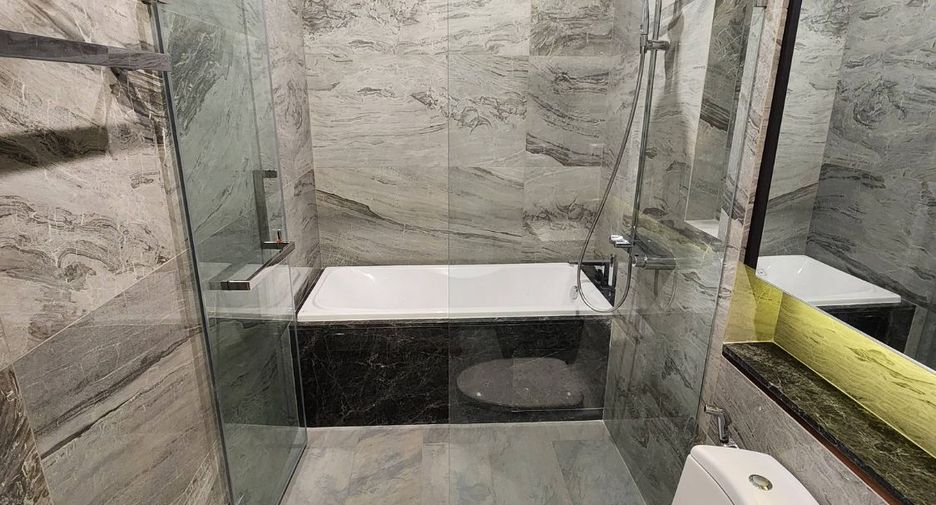 For rent 1 Beds condo in Khlong Toei, Bangkok