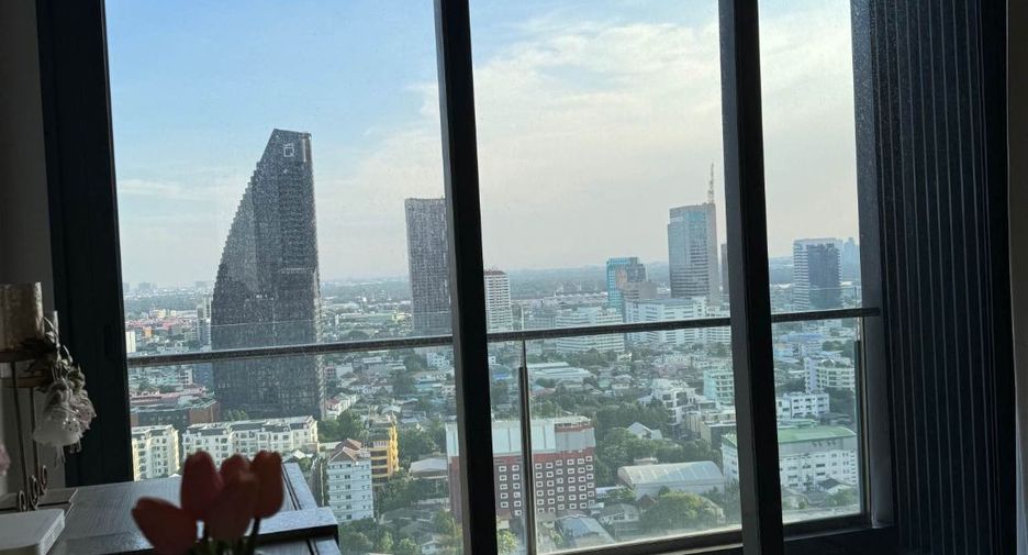 For rent 1 Beds condo in Khlong Toei, Bangkok