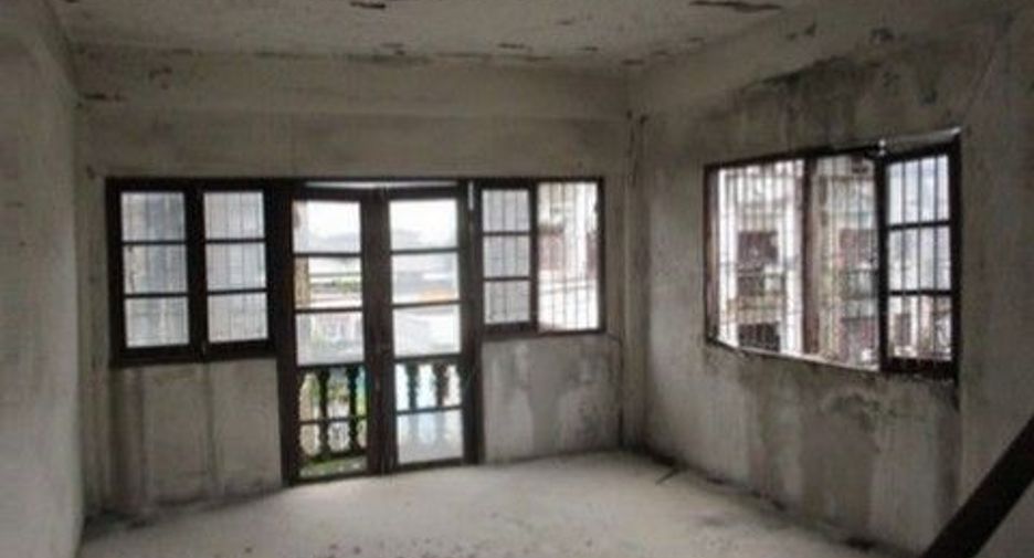 Gewerbefläche zum Kauf mit 1 Zimmer in Bang Phli, Samut Prakan
