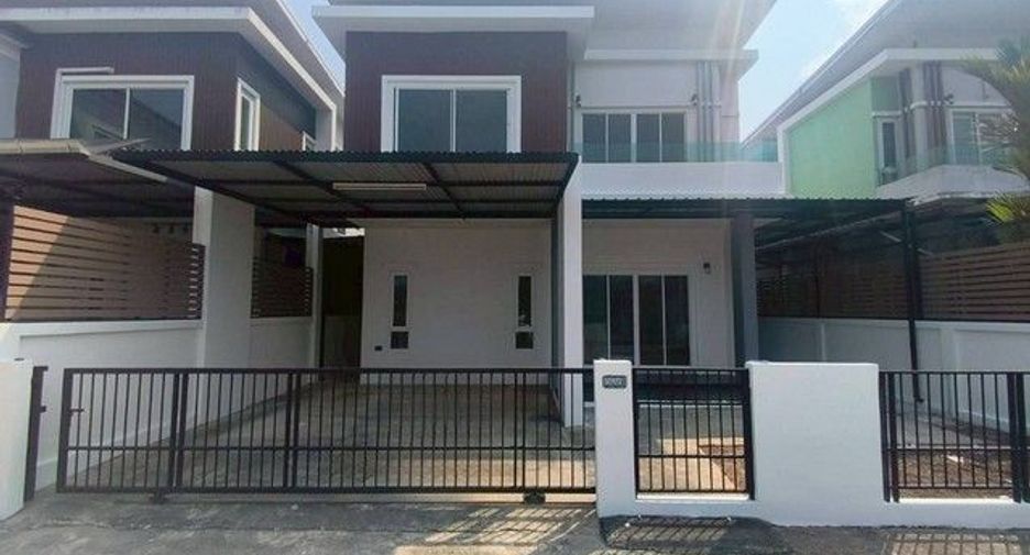 For sale 2 bedrooms townhouse in Mueang Chiang Rai, Chiang Rai