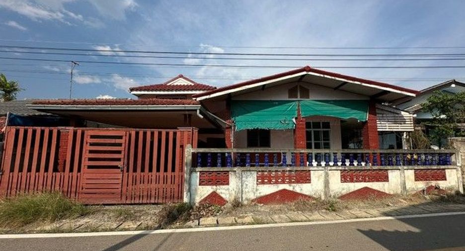 For sale 3 bedrooms house in Mueang Phayao, Phayao