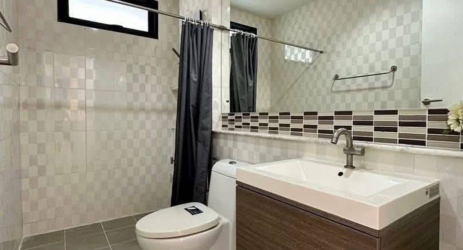 For rent and for sale 3 bedrooms house in Mueang Phuket, Phuket