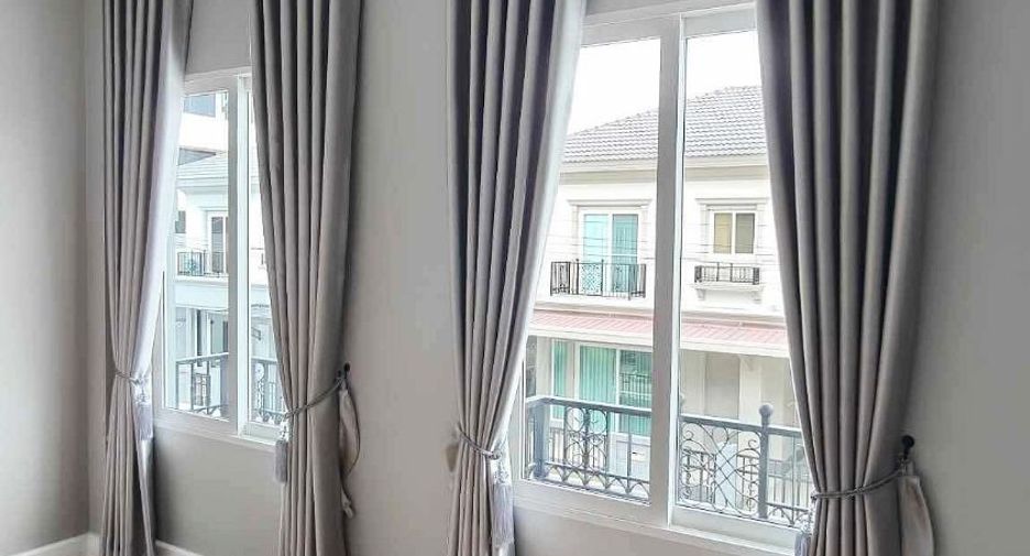 Casa en alquiler de 4 habitaciones en Nong Khaem, Bangkok
