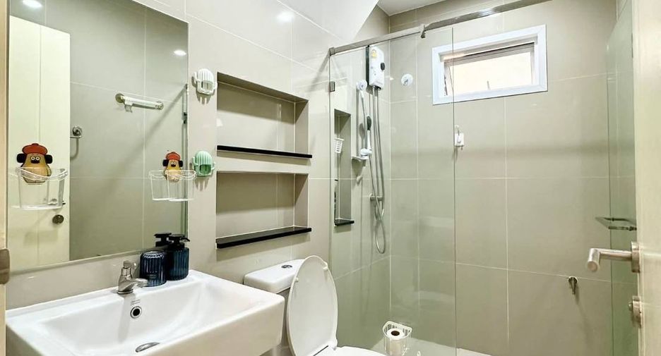 For rent and for sale 5 bedrooms house in Mueang Phuket, Phuket