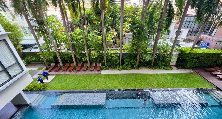 For rent and for sale 3 bedrooms condo in Khlong Toei, Bangkok