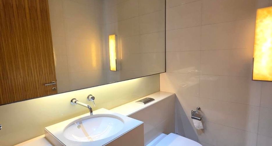 For rent and for sale 3 bedrooms condo in Khlong Toei, Bangkok